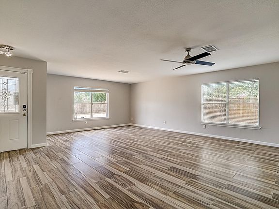 4th image of 3332 High Cotton Way