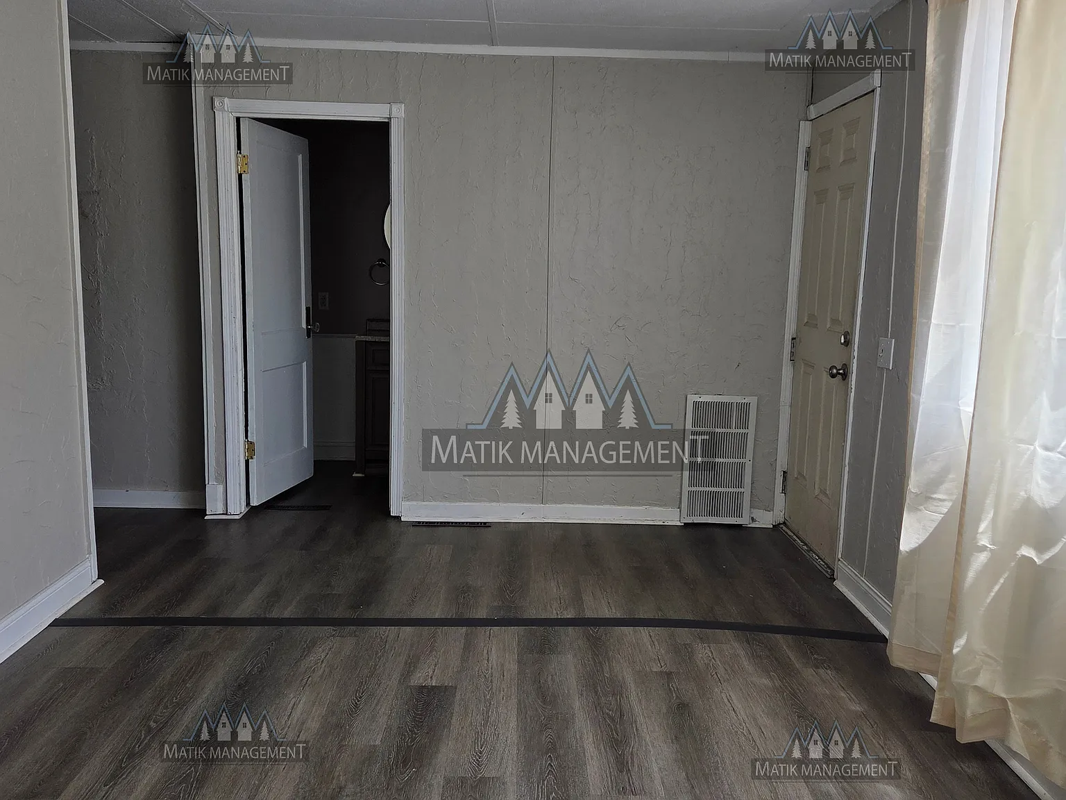 1 bed, 10 sqft, $695 — Photo 3
