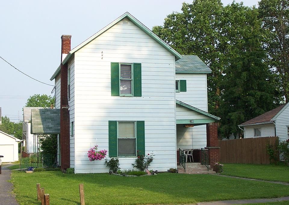 1st image of 261 Kensington Pl