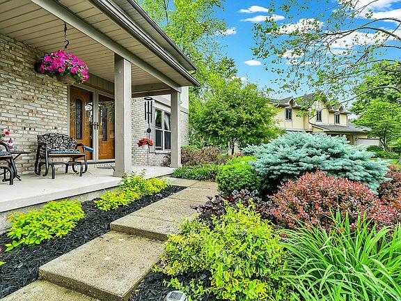 5th image of 10441 Wexford Ct