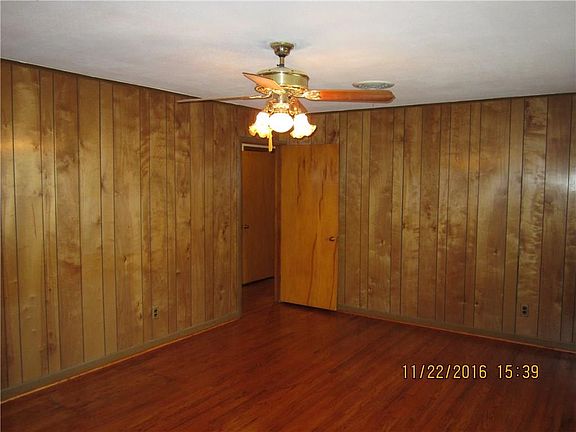 5th image of 2116 Westchester Dr