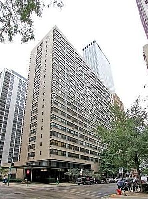 1st image of 850 N Dewitt Pl APT 6H