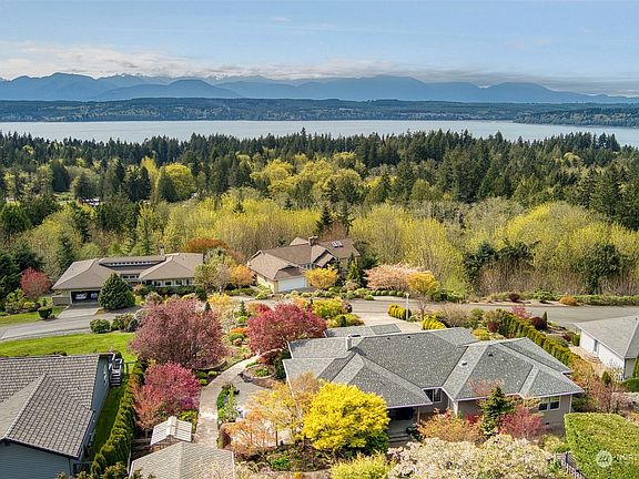 4th image of 24450 Mt Washington View Lane NW