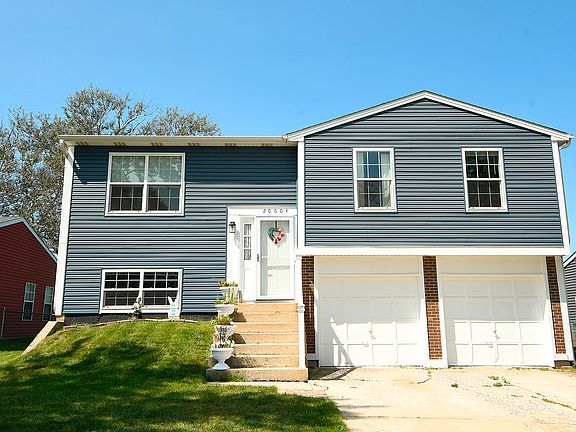 2nd image of 20604 S Graceland Ln