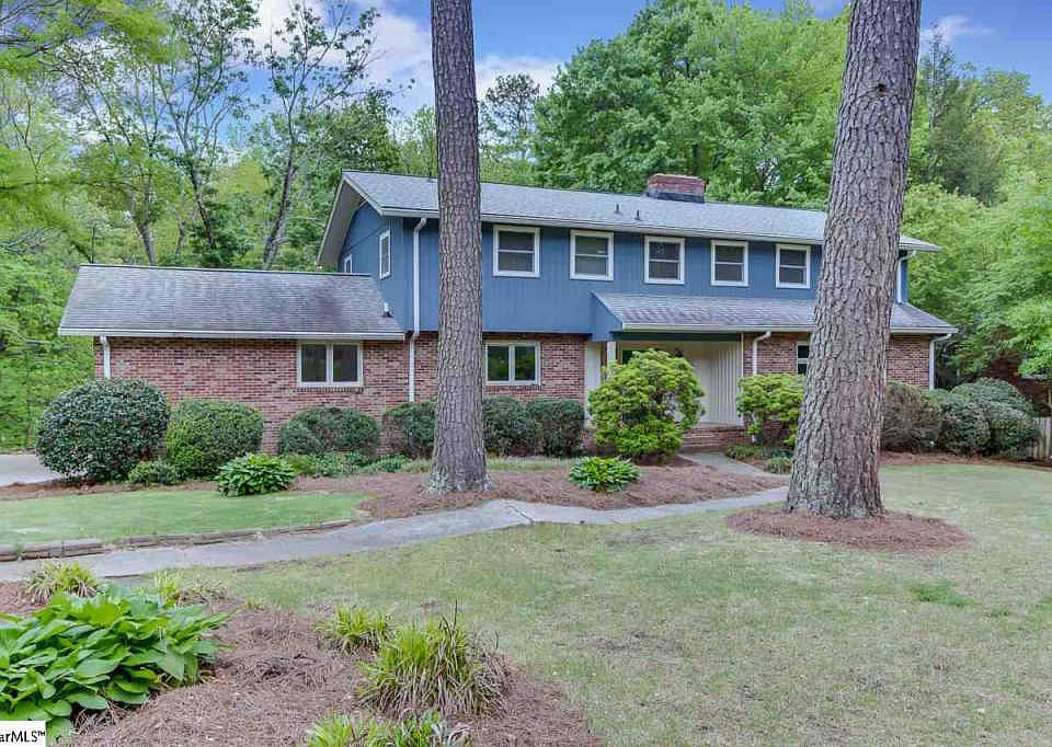 1st image of 110 Port Royal Dr