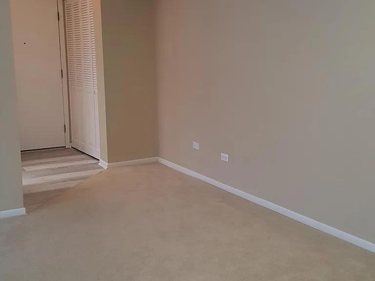 100 Clubhouse Ln — Photo 6