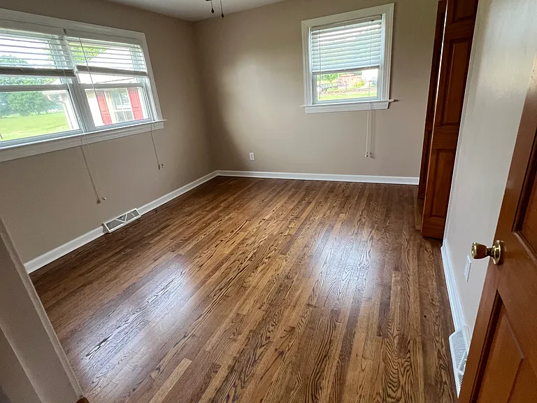 1092 Paper Mill Rd — Photo 11
