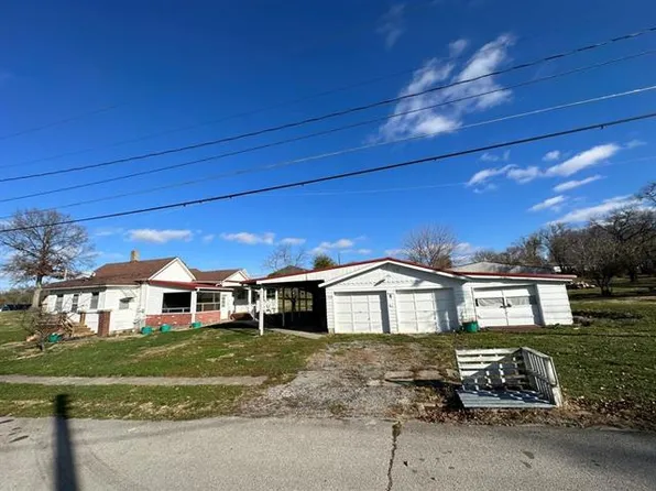 1708 Merrill St, Trenton, MO 64683