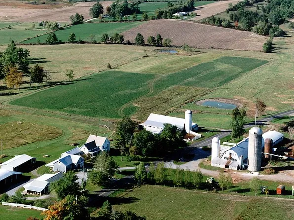 1650 Crown Point Rd, Bridport, VT 05734