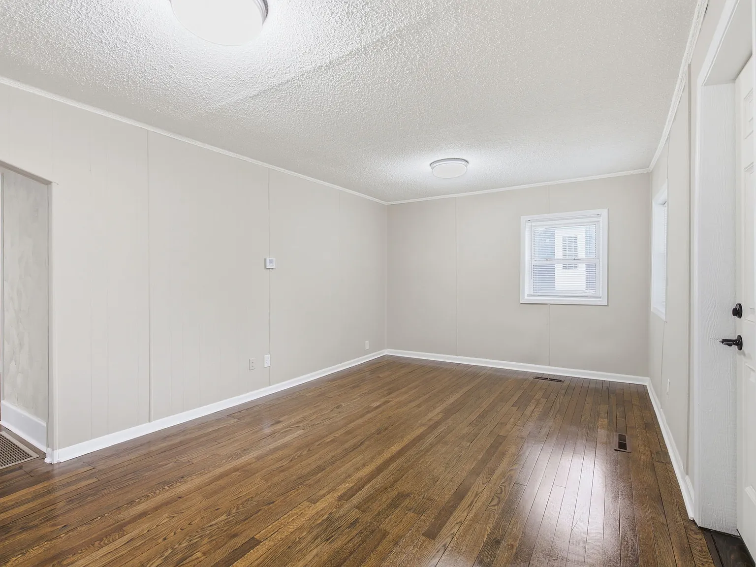 2 bed, 1285 sqft, $2,750 — Photo 4