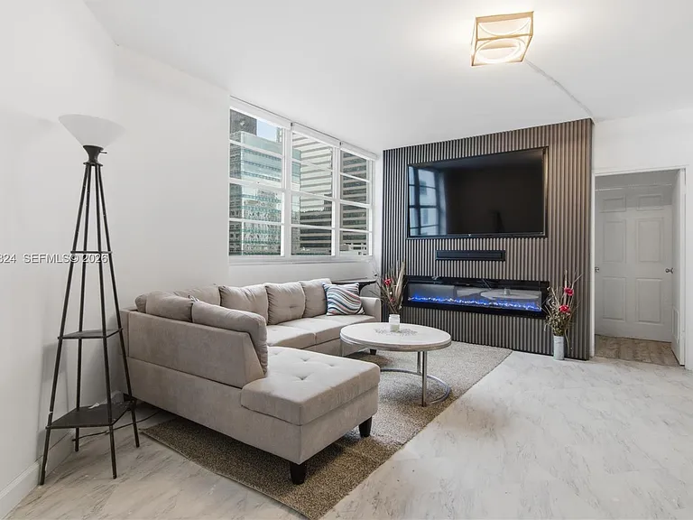 801 Brickell Bay Dr #764 — Photo 7