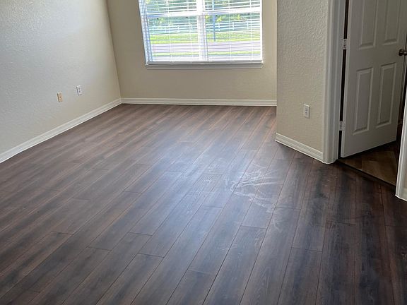 4th image of 10836 Celtic Woods Ave