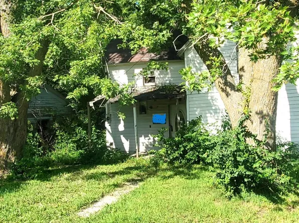 301 N Taylor St, Kellerton, IA 50133