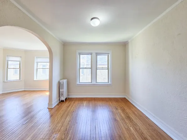 1426 W Farwell Ave #3N, Chicago, IL 60626