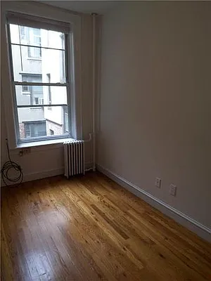 Rented by Compass | media 22