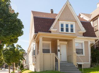 1833 S 26th St, Milwaukee, WI 53204