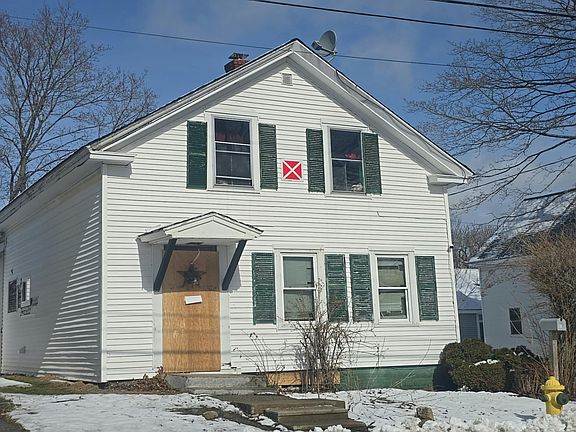 3rd image of 89 Court St