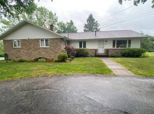 880 Church St, Doylestown, OH 44230