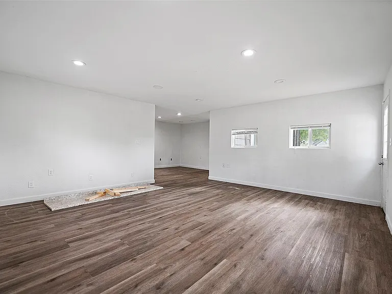 15915 Mueschke Rd — Photo 28