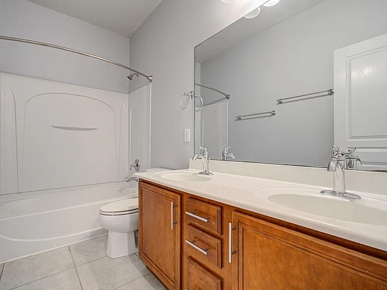 7142 Breton Bay Pass — Photo 33