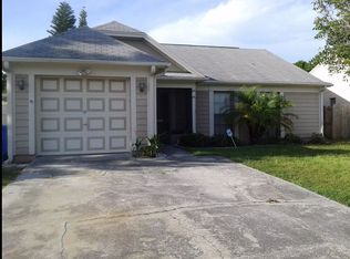 9033 Dixiana Villa Cir, Tampa, FL 33635