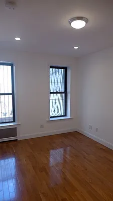 Rented by Garfield Realty  | media 39