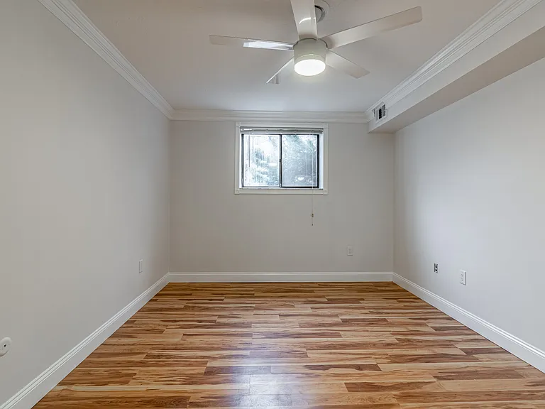 5410 Wellesley Ave #2 — Photo 17