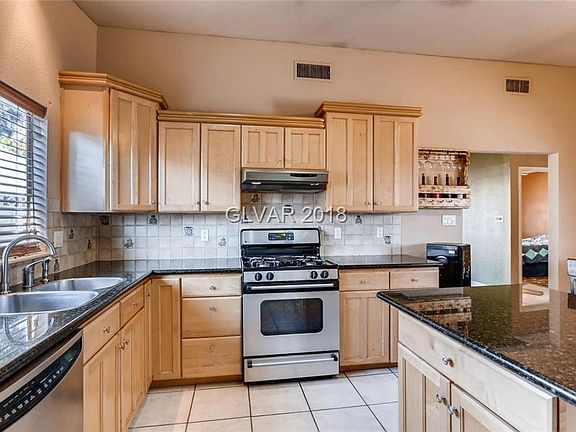 5th image of 4272 Sun Vista Dr
