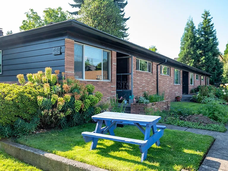 4020 SE Pardee St — Photo 5