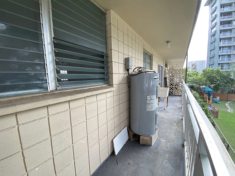 2752 Kahoaloha Ln #206-1 — Photo 19