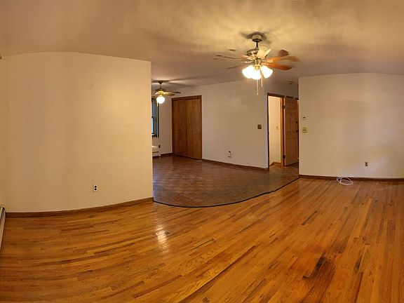 5th image of 497 Tysens Ln