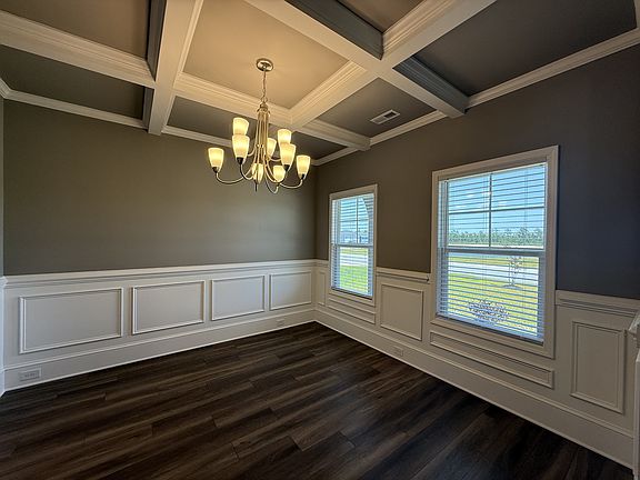 3rd image of 582 Transom Way