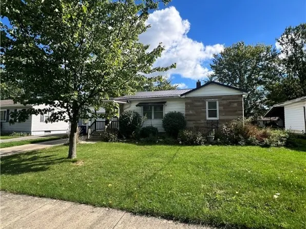 150 East St, Wellington, OH 44090