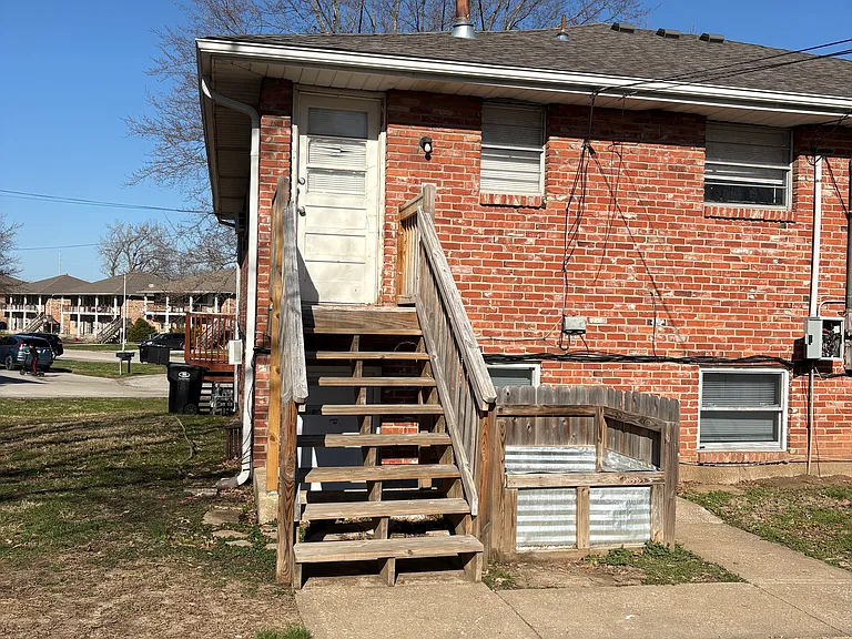 3560 S Lynn St #A — Photo 12