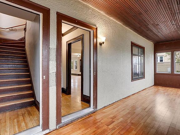 4th image of 2001 Glenwood Ave #1