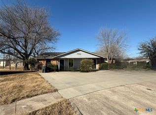 4802 Rainbow Cir, Killeen, TX 76543