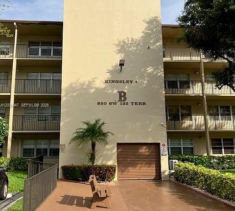 5th image of 850 SW 133rd Ter APT 411B