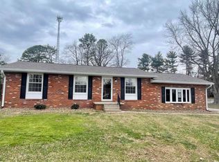 1204 Christopher Dr, Boonville, IN 47601