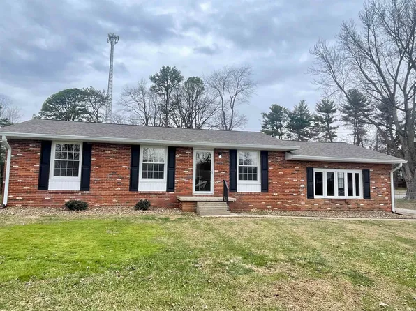 1204 Christopher Dr, Boonville, IN 47601