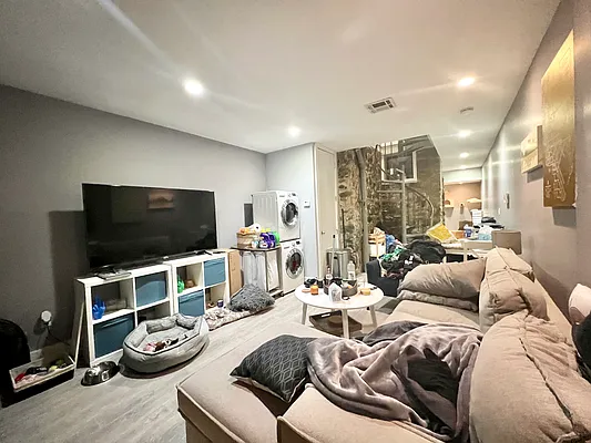 Rented by MADEHOME | media 10