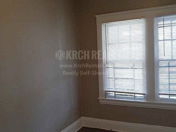 5th image of 11002 Greenwich Ave #1