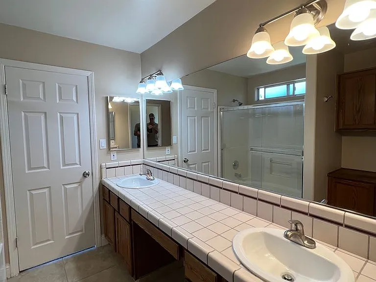 5504 Pine Canyon Dr — Photo 28