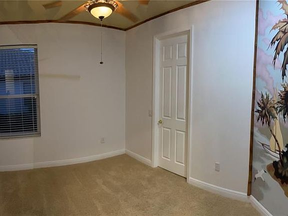 5th image of 1450 Beacon Dr