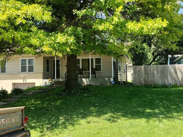 2111 SE Kentucky Ave, Topeka, KS 66605