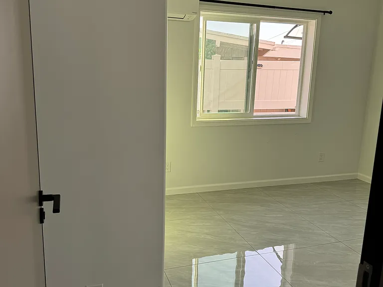 1675 Hookani St — Photo 9