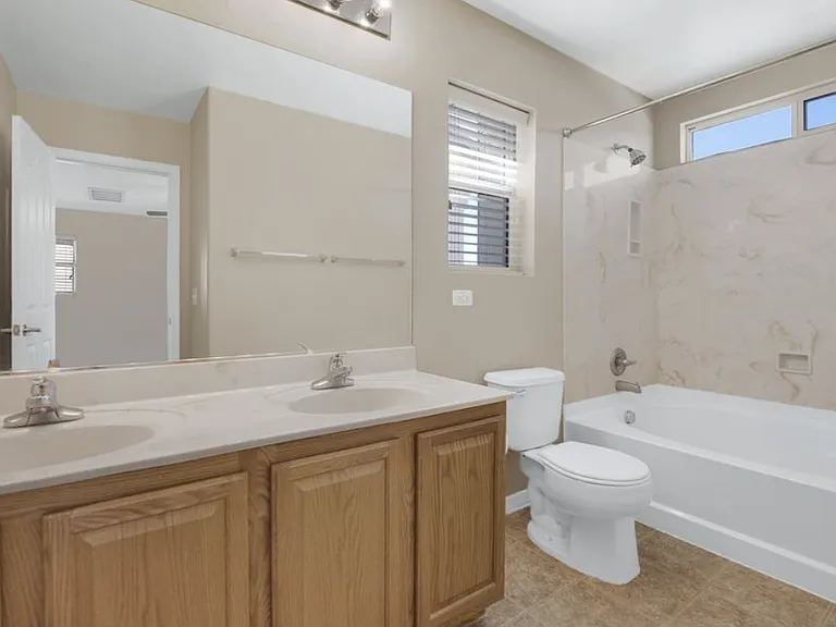 150 W Paseo Celestial — Photo 11