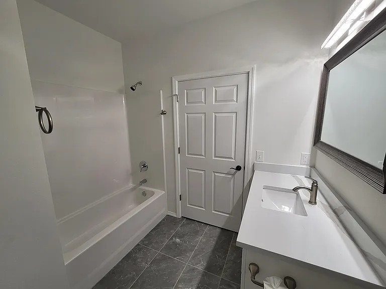 141 S Ann St #303 — Photo 10