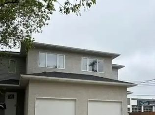 623 Muriel St #1A, Winnipeg, MB R2Y0Y2