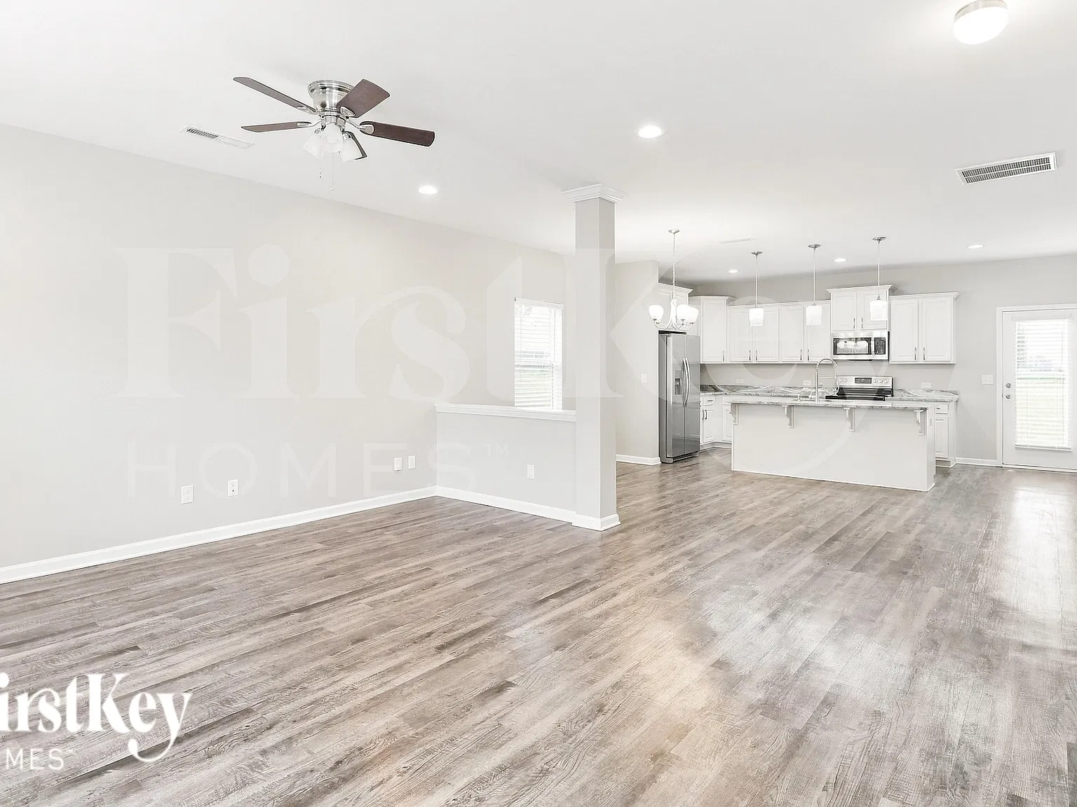4 bed, 3.0 bath, 1468 sqft, $2,175 — Photo 3