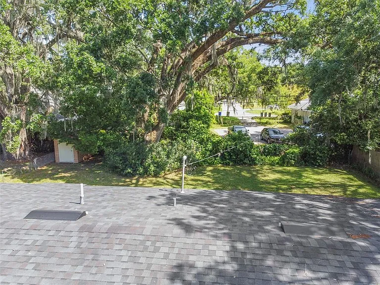 535 W Palmeden Dr — Photo 52